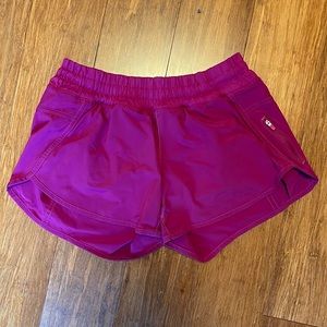 Lululemon 4” lined shorts